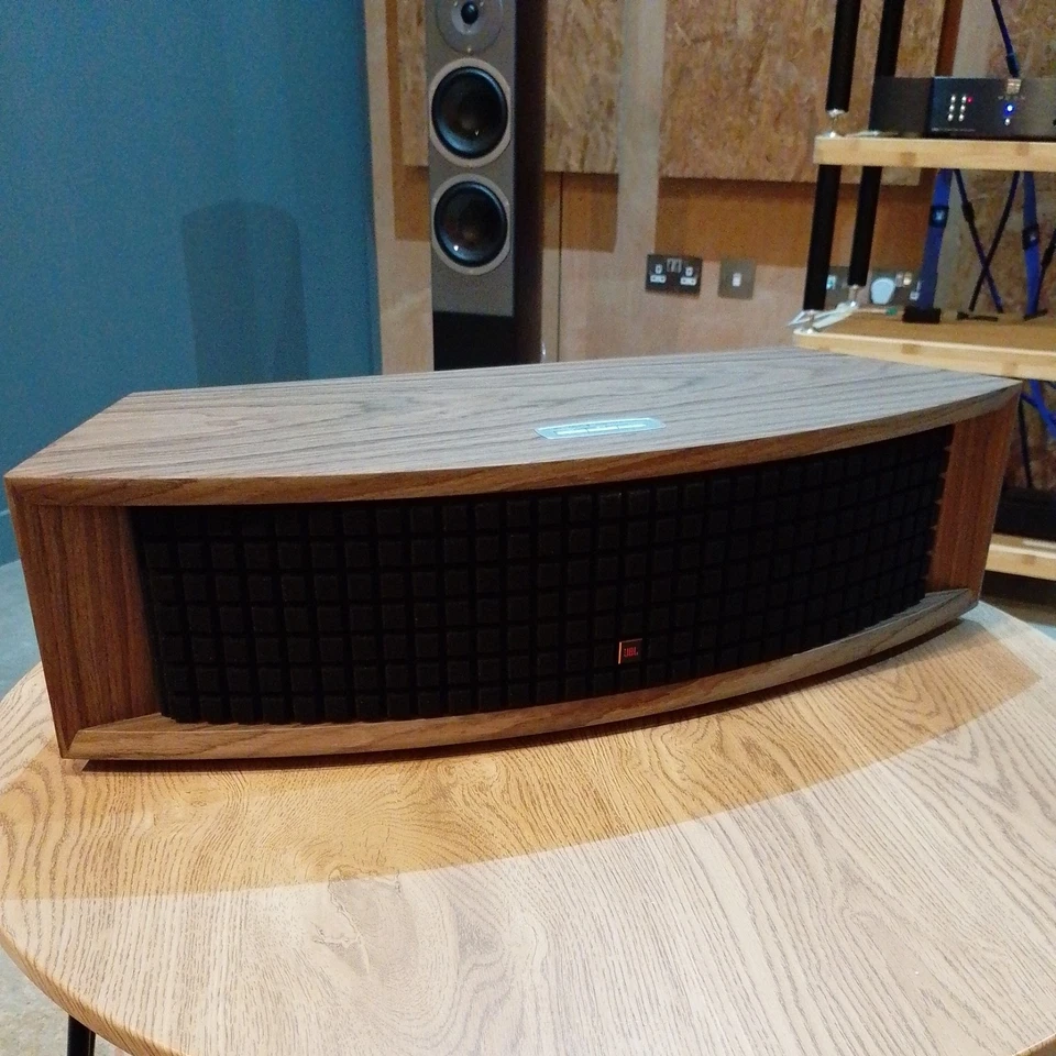JBL L42ms - Sistema de música integrado nogal  Foto 1 de 1
