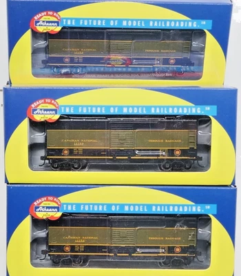 3x Athearn RTR HO #92263 92264 Canadian National CN Express Baggage Box Car - Image 1 of 4