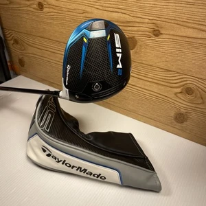 Taylormade Sim 2 - 9° deg HZRDOS Smoke Shaft 70g Stiff - Golf Pride Grip - Picture 1 of 11