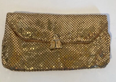 Cartera/bolso de mano simple vintage Whiting And Davis de 7" malla dorada hecho en EE. UU. Foto 1 de 4