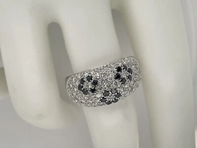 14k White Gold 1.60 Ct Tw Pave Set White & Black Diamond Floral Band Ring Size 8 - Image 1 of 4