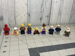 LEGO Minifigures Misc Lot of 9 Figure Part Or Pieces. Incompletes. - Picture 1 of 6
