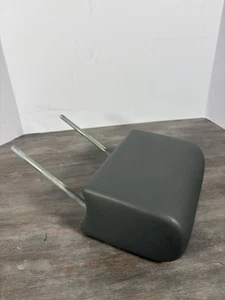 Jeep JK Wrangler Front Seat Headrest Gray 2007 2008 2009 2010 116387 - Picture 1 of 6