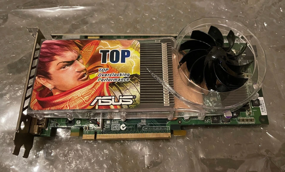 [Refurbished] [Rare] ASUS GeForce 7800GTX 256MB GDDR3 PCI-E Graphics Card - Image 1 of 4
