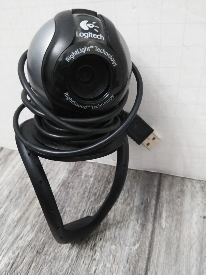 Logitech V-UBK45 P/N 861223-0000 USB Webcam with Mount  FREE SHIPPING - Image 1 of 4