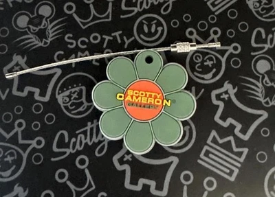 Scotty Cameron CIRCLE T Flower Key Chain FOB Rubber CT Gallery Green Orange - Image 1 of 3