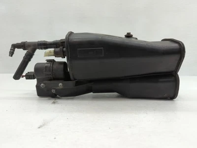 BMW 325i 2006 bote de carbón de vapor de combustible Q2D87 Foto 1 de 4