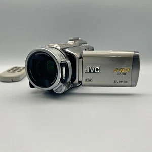 JVC Everio GZ-HM400-S Compact Video Camera From Japan - Picture 1 of 6