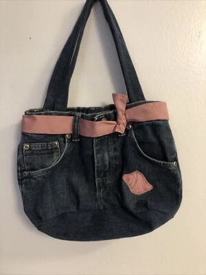 Cartera de mezclilla para mujer Wrangler Jean con cinturón rosa 12" x 10" bonito regalo Foto 1 de 4