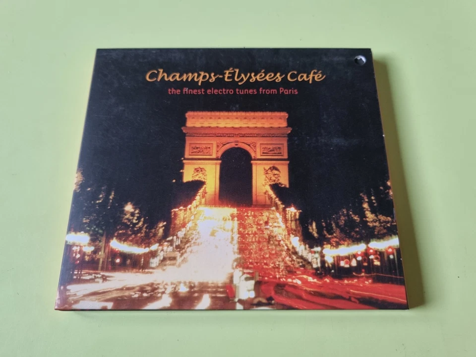 CD Champs-Élysées Café Electro Paris Compilation Wagram *sehr gut* - Bild 1 von 4