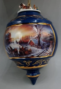 Terry Redlin The Pleasures of Winter Christmas Ornament 1999 Porzellan 4958 - Bild 1 von 15
