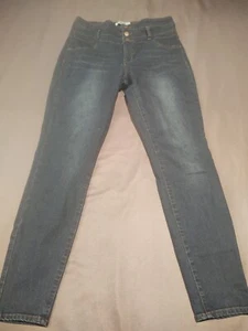 REFUGE Womens Blue Jeans Skinny med Wash Denim Pants Size 10 - Picture 1 of 8