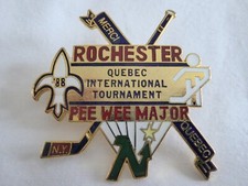 VINTAGE 1988 ROCHESTER PEE WEE MAJOR QUEBEC INTERNATIONAL TOURNAMENT HOCKEY PIN 