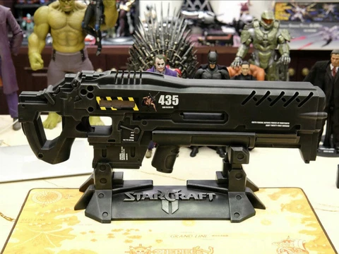 StarCraft2 James Eugene Raynor 1:1 Cosplay Gun Model Figure Collection w/ Base Cover