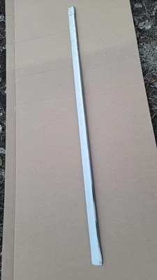 Chevrolet Delray Biscayne 1958 2 puertas moldura lateral izquierda acero inoxidable  Foto 1 de 4