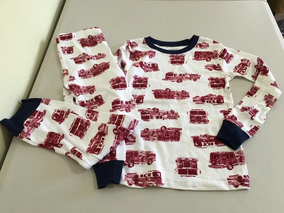 New Carter's Boys Firetruck Pajama set Snug Fit Long Sleeve Pants many sizes - Image 1 of 1