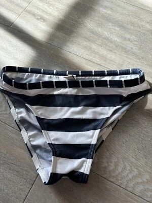 Bikinihose Mädchen, Esprit,164,blau-weiss gestreift - Bild 1 von 4