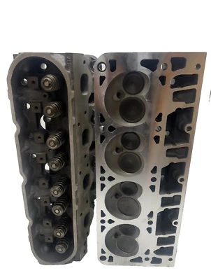GM 6.0L LS LQ4 LQ9 Cylinder Heads Pair 317 Genuine OEM - Image 1 of 4