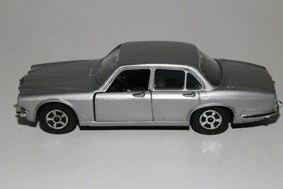 Polistil Jaguar XJ 12L Sedan, Original - Image 1 of 4