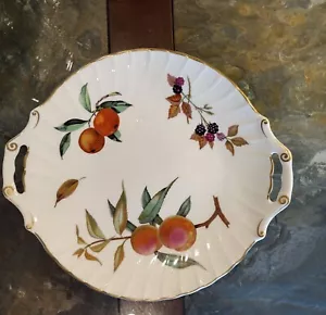 ROYAL WORCESTER EVESHAM ARDEN Handled Scalloped Cake Plate Gold Bone China - Picture 1 of 10