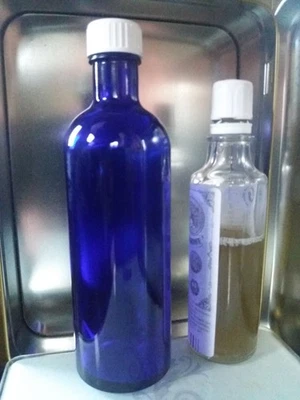 Harrwuchsmittel - BIO 6 Monatsvorrat Kahle Stellen 200ml Apothekenflasche - Bild 1 von 3