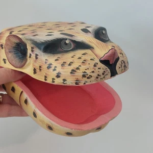 Caja de madera tallada a mano de leopardo arte popular de Bali baratija con bisagras joyería figura animal - Imagen 1 de 13