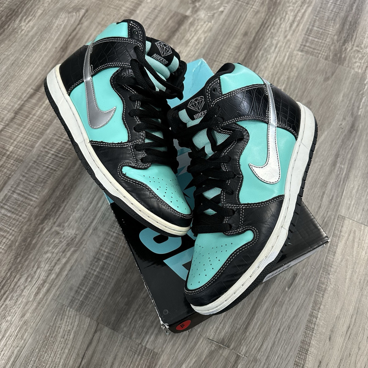 Nike SB Dunk High Premium x Diamond Supply Co. Tiffany 2014 Nike SB Dunk High Premium x Diamond Supply Co. Tiffany 2014