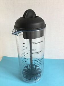 The Pampered Chef #2321 Measure Mix & Pour Salad Dressing Mixer Maker NICE