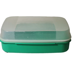 VTG Tupperware 2242D-4 Hinged Lid Green Box Container Approx 11x7x4 Made in USA - Picture 1 of 15