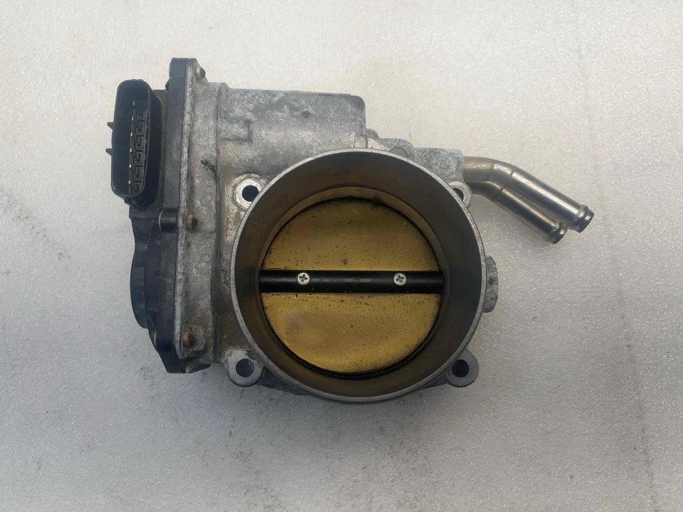 Jaguar XK 2007-2009 carrocería de acelerador/conjunto de válvulas opción sobrealimentadora 4,2 L 42 k millas Foto 1 de 4