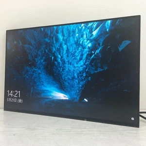 EIZO FlexScan EV2456 Widescreen LCD Monitor 24.1 inch WUXGA 1920x1200 - Picture 1 of 9