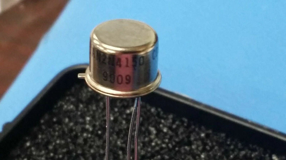 (1 PC) JAN2N4150 Bipolar (BJT) Transistor NPN 70 V 10 A - 1 W TO-5 - Image 1 of 4