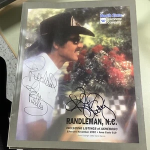1992 North State Phone Book Autographed By Richard Petty & Kyle Petty - Picture 1 of 4