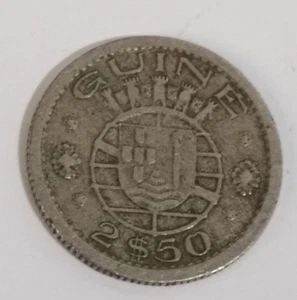 Antique old coin republic portuguese portugal guiné guinea 2.50 escudos - Picture 1 of 2