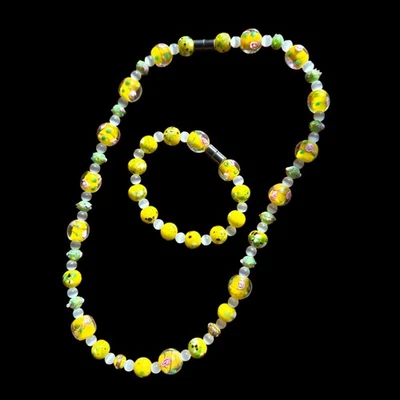 Juego de collar y pulsera vintage de cuentas de murano de cristal floral Foto 1 de 4
