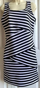 Michael Kors Dress Size 6 Black White Striped Side Zip Stretch Bodycon - Picture 1 of 9
