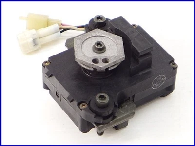 SUZUKI 2003 GSX-R1000 Exhaust Device Servo Motor  - Image 1 of 4