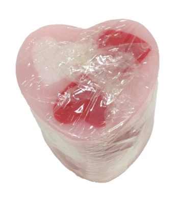 Avon 2001 Heart Candle Rose Fragrance Sealed New Old Stock w Box NIB Valentine's - Image 1 of 4