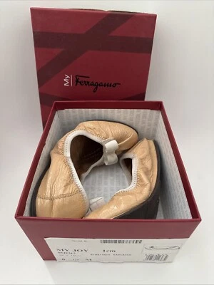Pisos de ballet Salvatore Ferragamo My Joy talla 6,5 Foto 1 de 4
