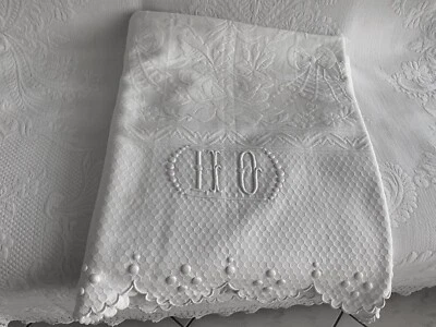 Linge Ancien Royal Couvre Lit De Mariage FESTONNÉ  2 Cotés Monogramme H O - Photo 1/4
