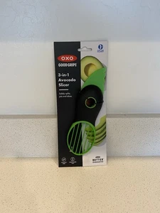 3-In-1 Avocado Cutter and Pit Remover Fruit Slicer Peeler Kitchen Tools Set - Picture 1 of 2