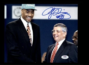 Alonzo Mourning Signed Hornets NBA Draft w/ David Stern 8x10 Photograph PSA COA - Picture 1 of 2