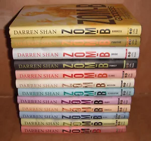 Zom-B Vol.1,2,3,4,5,6,7,8,9,10,11,12 Komplettsatz von Darren Shan Hardcover - Bild 1 von 4