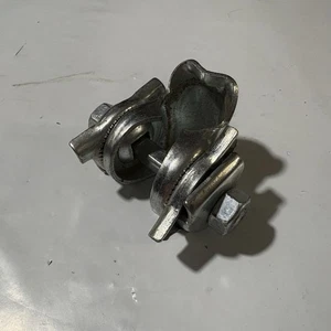 Abrazadera de tija de sillín PLATEADA 7/8" bicicleta bicicleta montaje hardware clip riel - Imagen 1 de 6