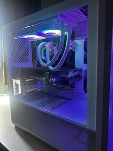 Custom Built Pc - Picture 1 of 9