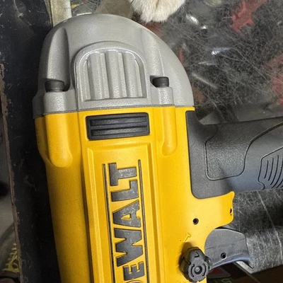 DEWALT DWFP12233 Precision Point 18 Gauge 5/8" to 2-1/8 in. Brad Nailer  - Image 1 of 4