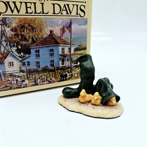 Lowell Davis Mama Ducklings in Boots Figurine RFD America Schmid 2" in Box  - Picture 1 of 6
