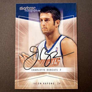 Jason Kapono 2004 Skybox Autographics #46 MINT Charlotte Jersey Faksimile Auto💙 - Bild 1 von 4