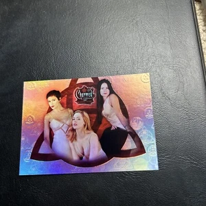 55a Charmed Connections  Inkworks Promo Cc-3 Paige Piper Phoebe Alyssa Milano - Picture 1 of 2