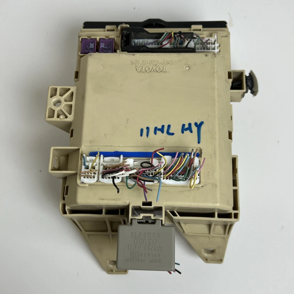 Toyota Highlander 2011 híbrido cabina interior módulo de caja de fusibles 81980-53020 OEM Foto 1 de 4